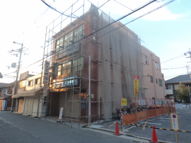 八尾市山本町で外壁塗装