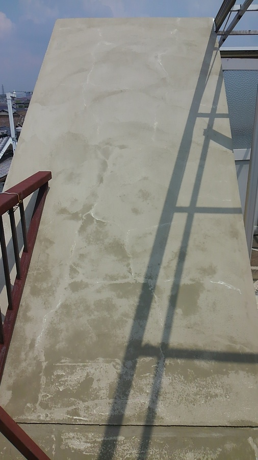 大阪府八尾市山本町で塔屋の雨漏り補修　–　塗装、防水なら宮川塗装