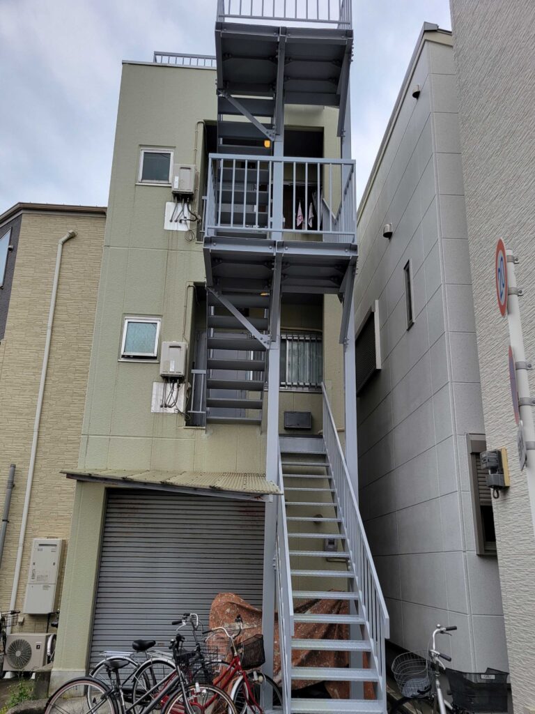 大阪市都島区で鉄骨階段塗装